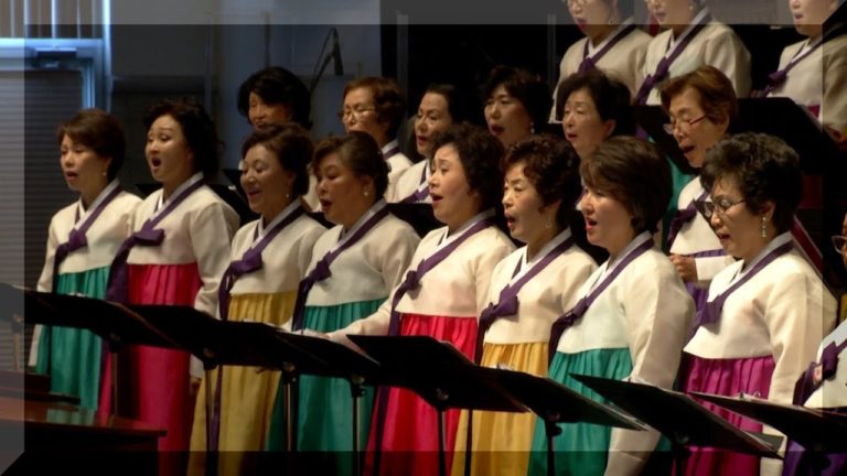 노래하여 행복하다 – 시카고 어머니합창단