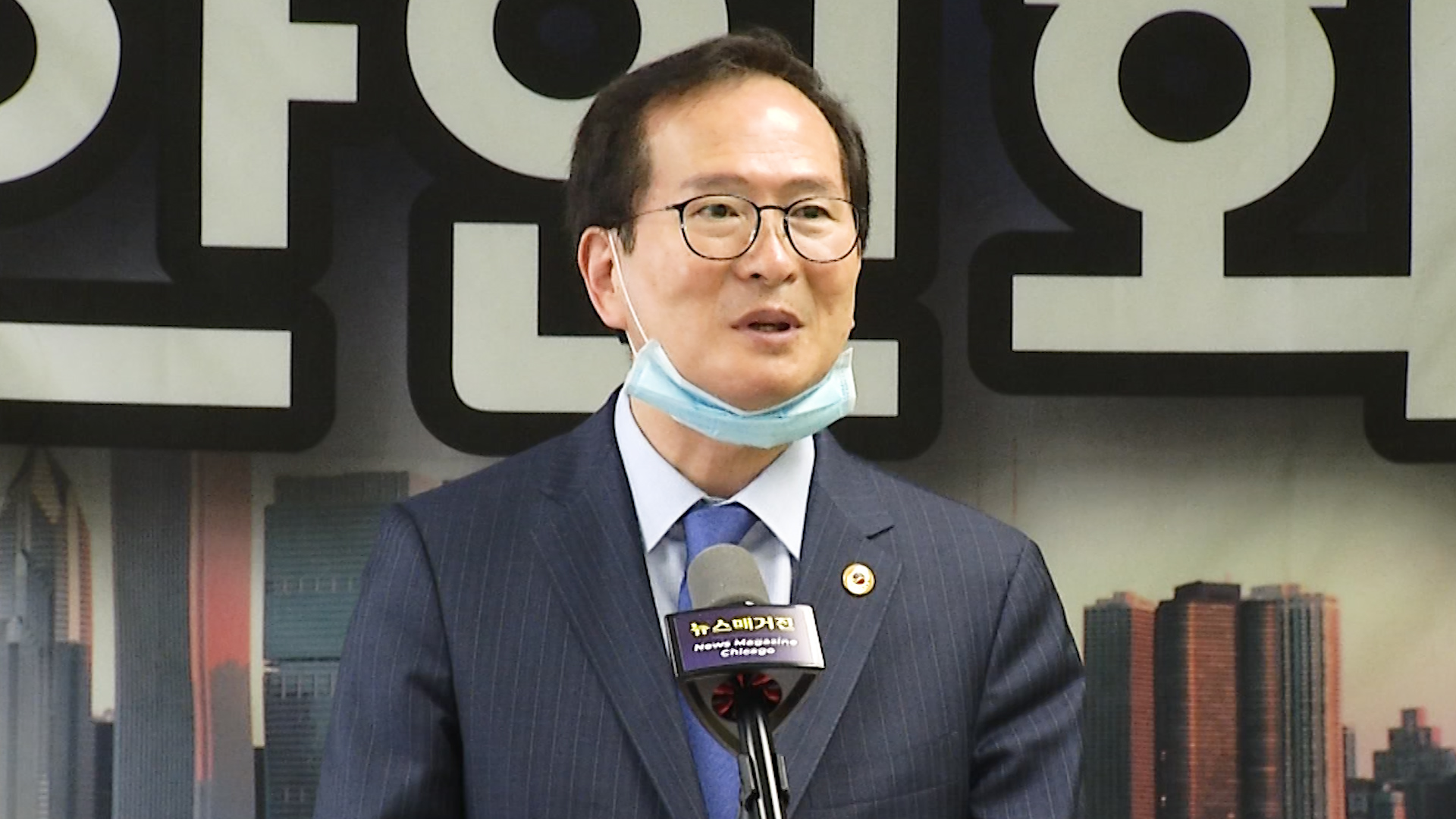 Footages.00_32_03_29.Still006