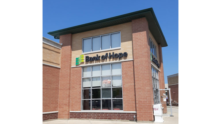 Titles 모음.01_06_44_39.Still006