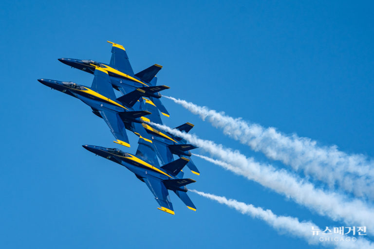 Blue Angels FB 01
